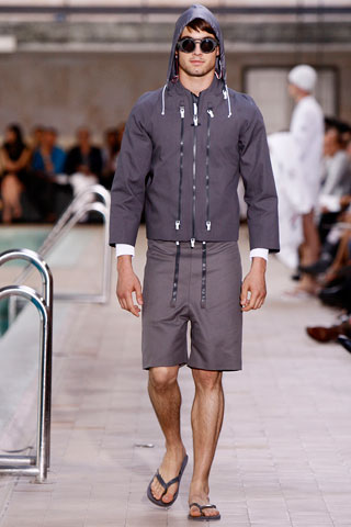 Moncler Gamme Bleu / - 2010